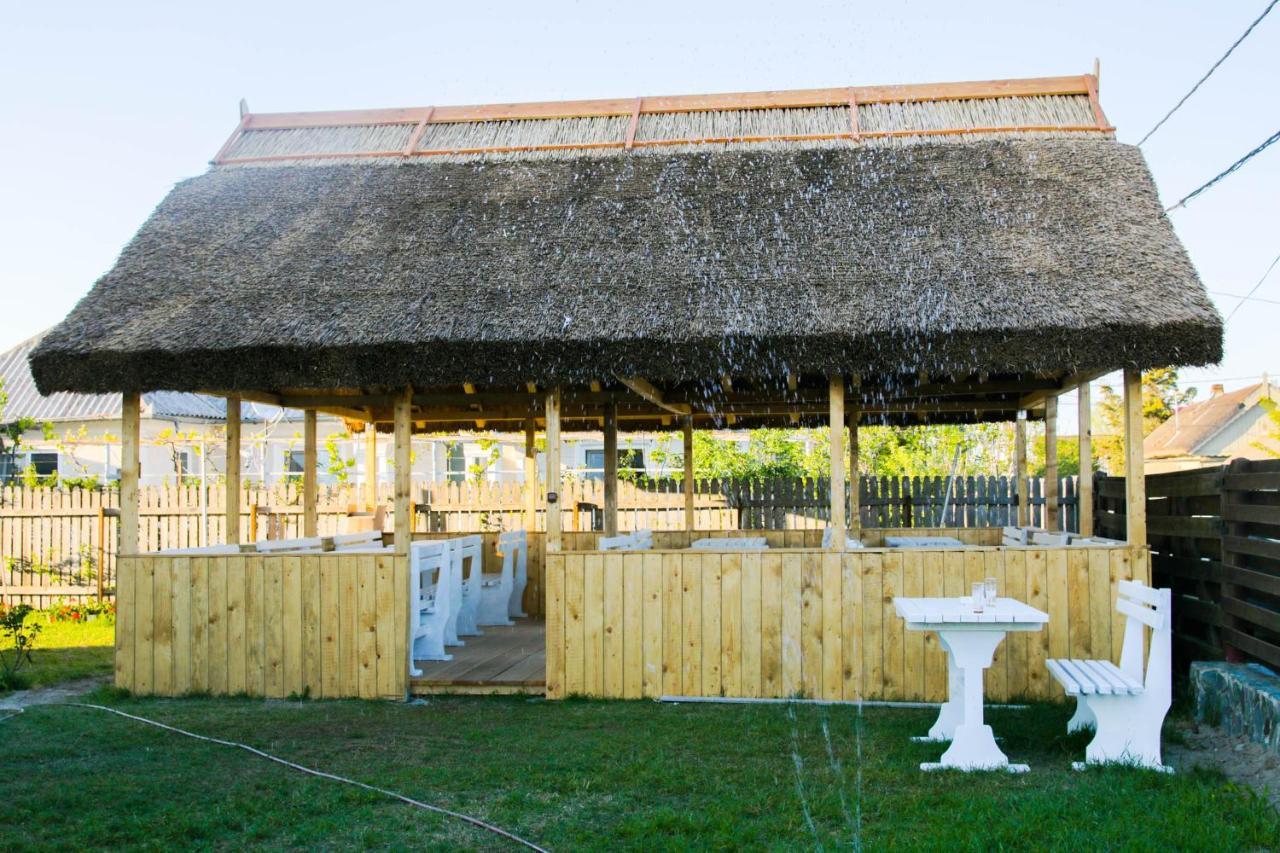 Zen Eco Villa Sfântu Gheorghe Exterior foto